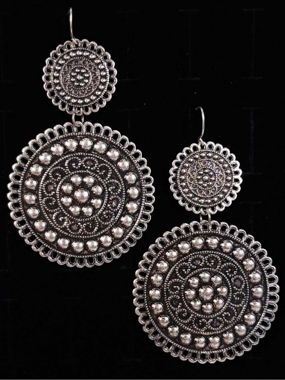 Intricate lightweight, aged silvertone bohemian chic Statement pierced Earrings